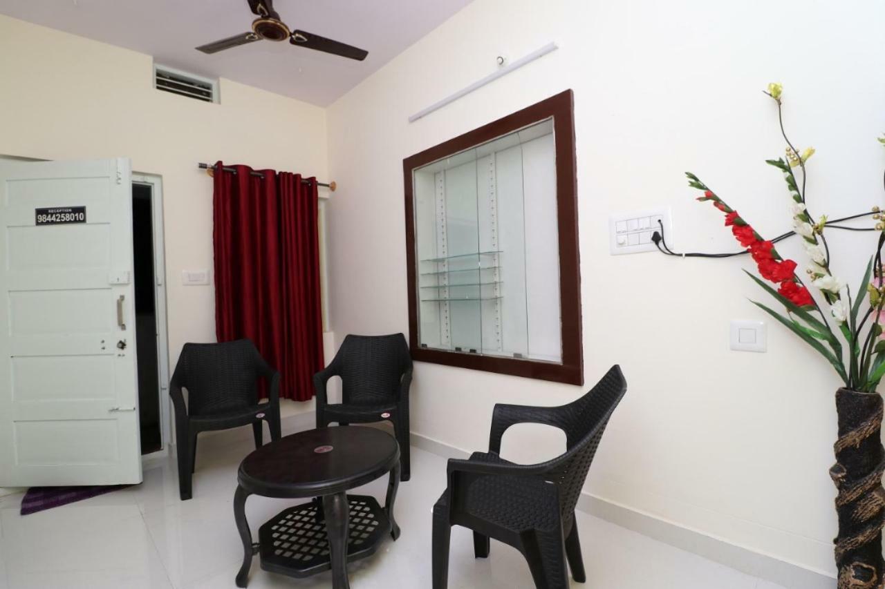 Wheel To Hills Stay Inn Service Apartments Chikmagalur Exterior photo